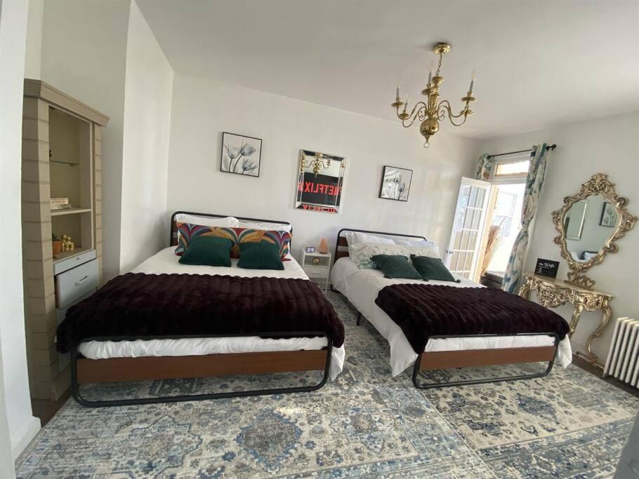 Apartment 2 Bedrooms At The Heart Of The City! Full Comfort!